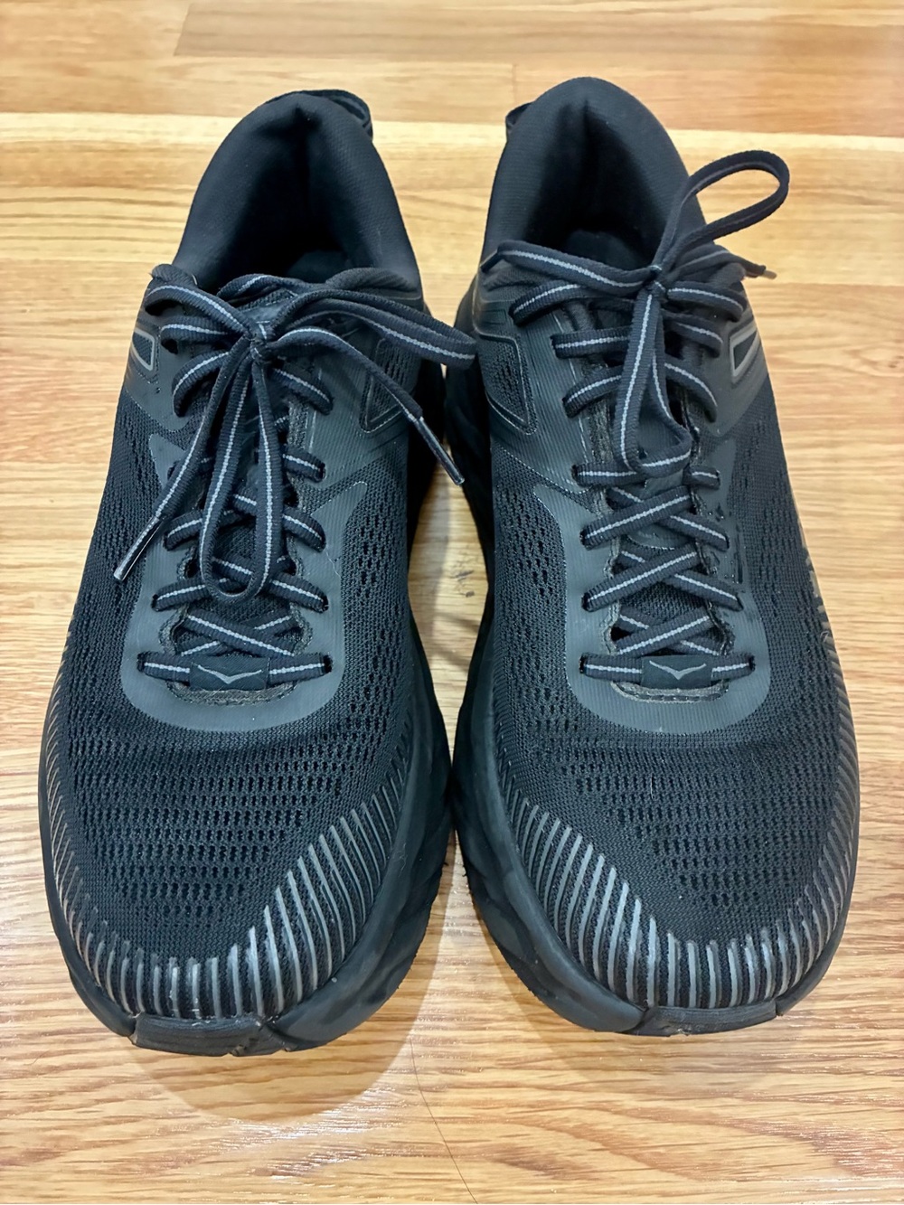 Black Women’s HOKA Bondi 7, Sz 9 Wide